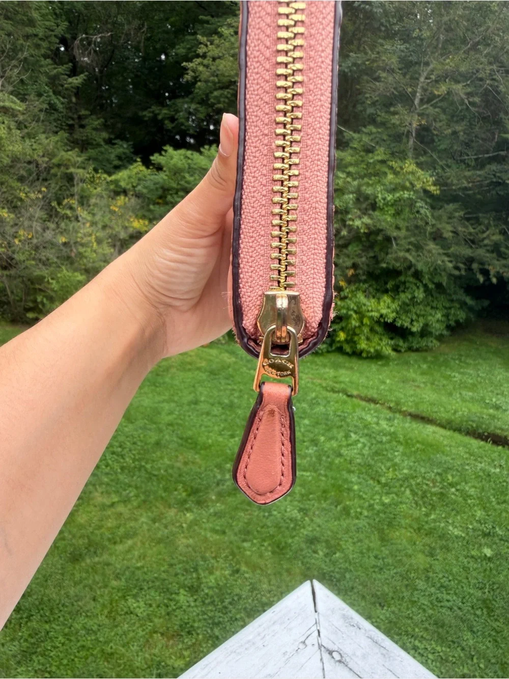 Coach F54805 Accordion Zip Wallet Strawberry Pink Signature Embossed Leather